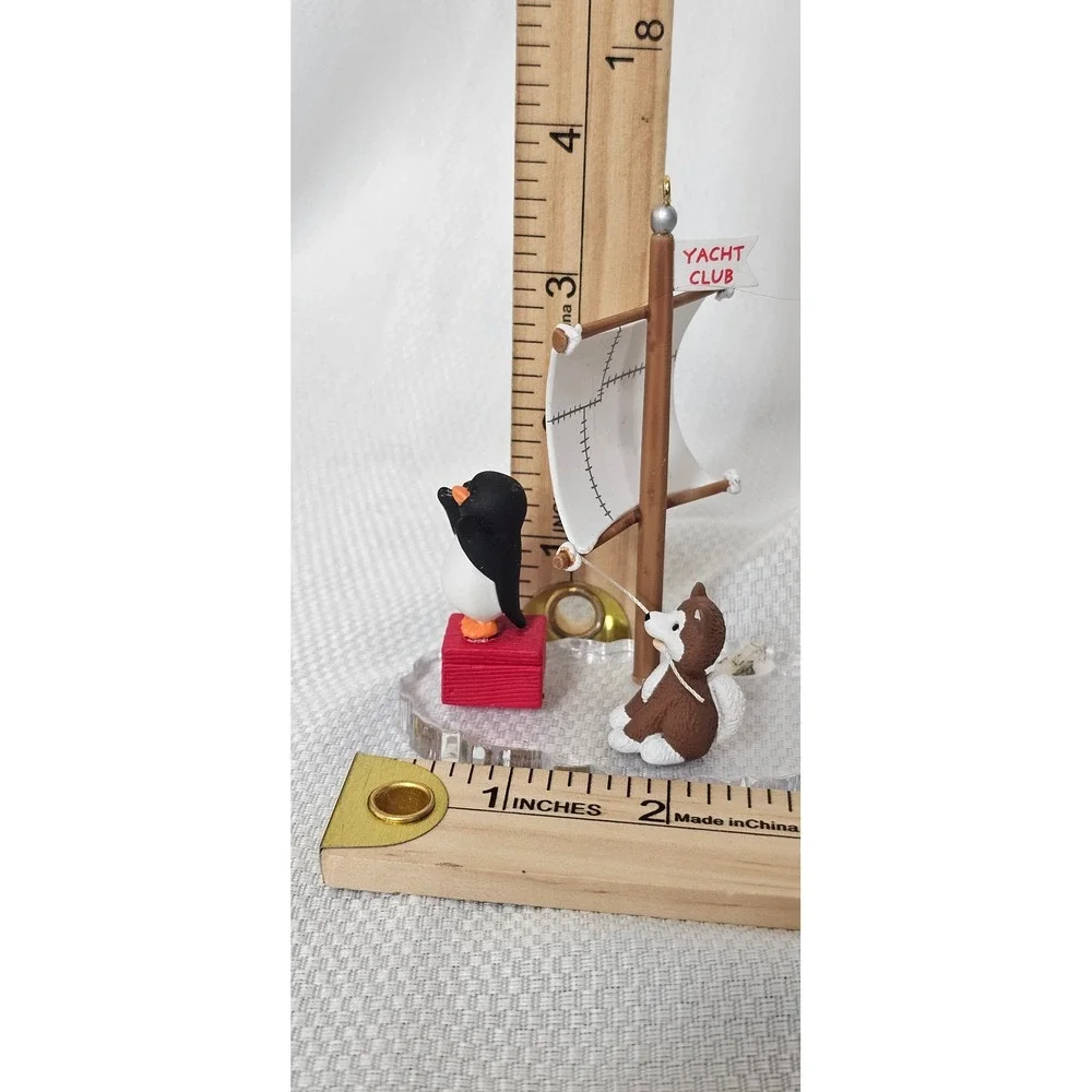 VTG Hallmark Keepsake 2003 Yacht Club Ornament Frosty Friends Arctic Penguin